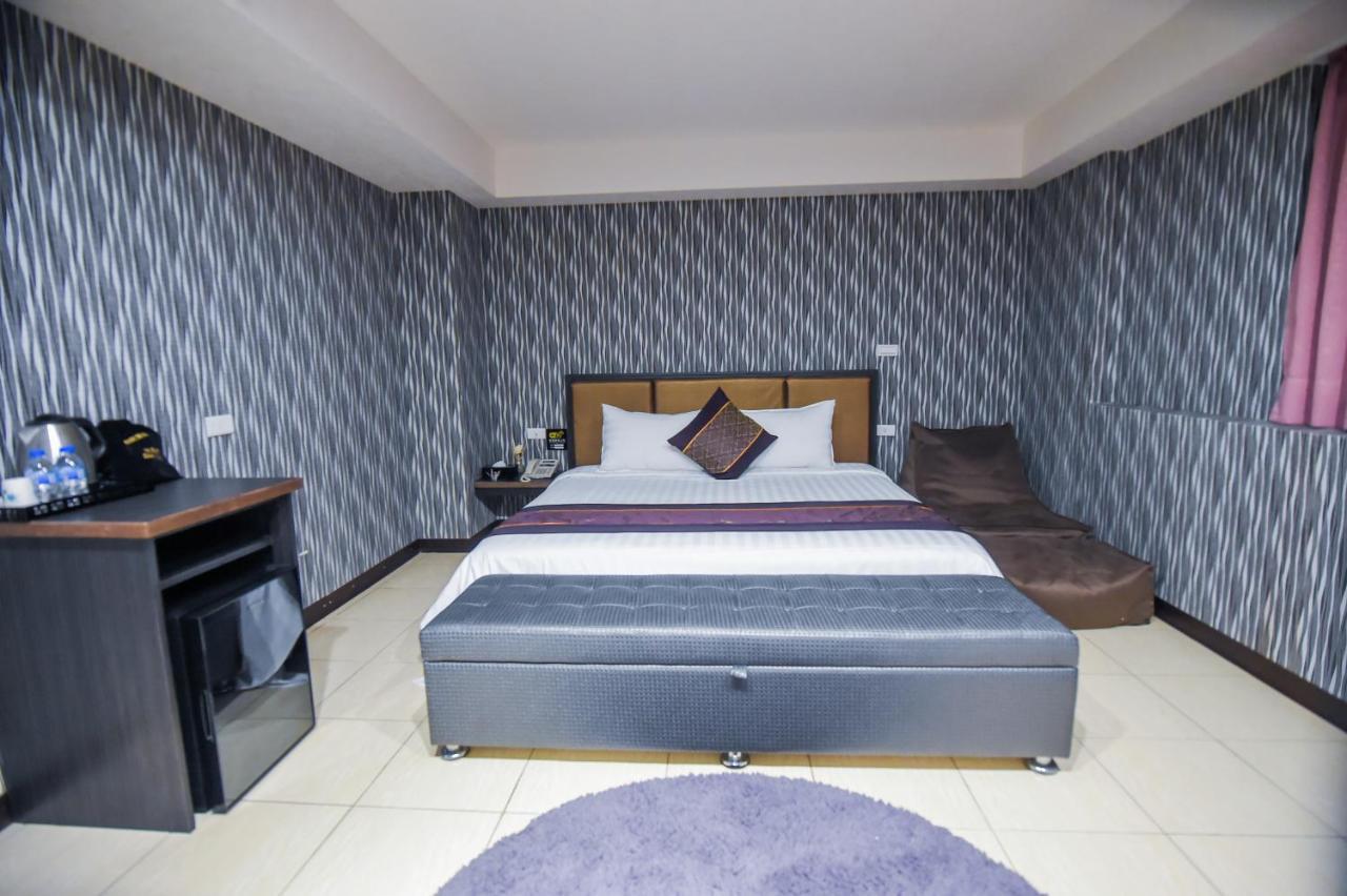 Hosin Hotel Taichung Dış mekan fotoğraf