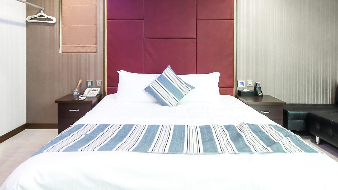 Hosin Hotel Taichung Dış mekan fotoğraf